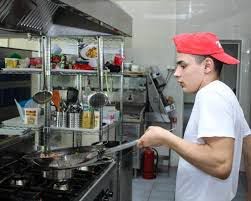 Ayudante de Cocina